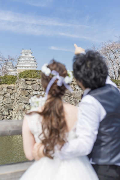 姫路城と満開の桜の下で…