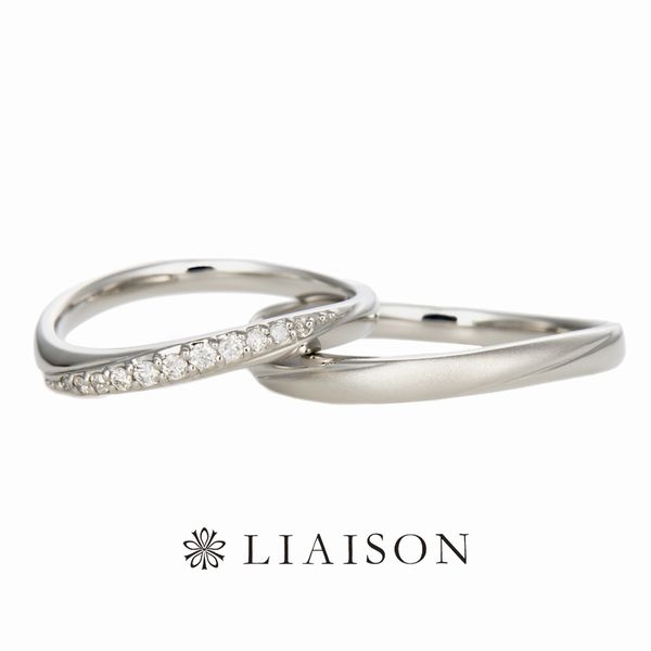 LS007020/LS00800H 結婚指輪（男性用） ¥63,800（税込）～ 結婚指輪（女性用） ¥61,600（税込）～