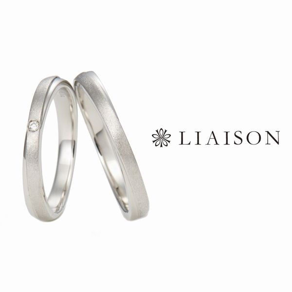 LS01102B/LS01200B 結婚指輪（男性用） ¥60,500（税込）～ 結婚指輪（女性用） ¥60,500（税込）～