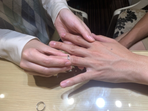 加古川市より鍛造製法の結婚指輪成約