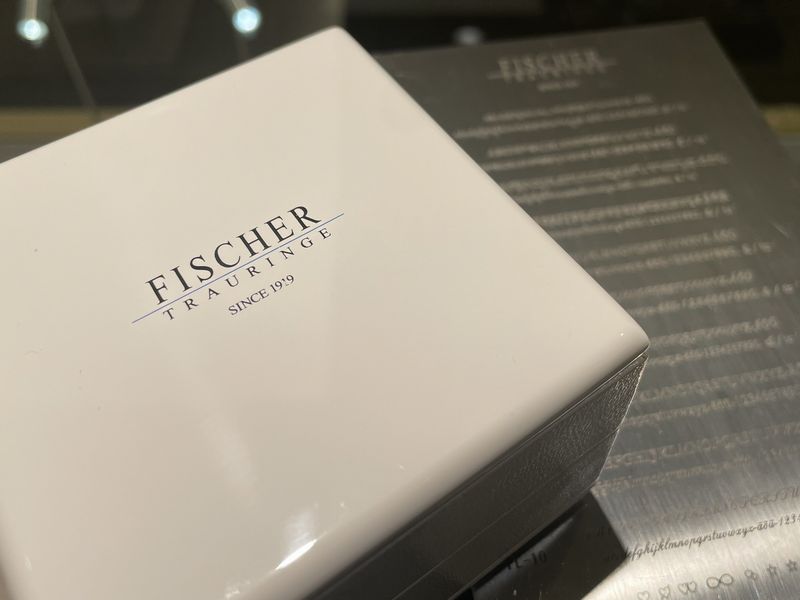 FISCHER　ケース