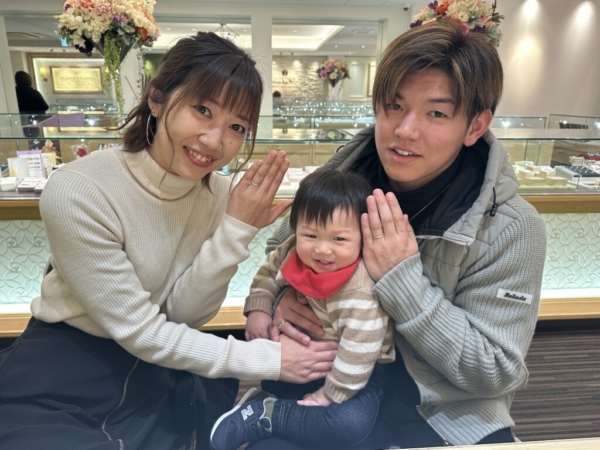 養父市からご来店「FISCHER」の結婚指輪をご成約頂きました