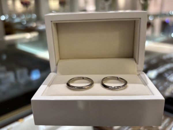 大阪市姫路市からご来店「アイデアルプリュフォール」のマリッジリングをご成約頂きました
