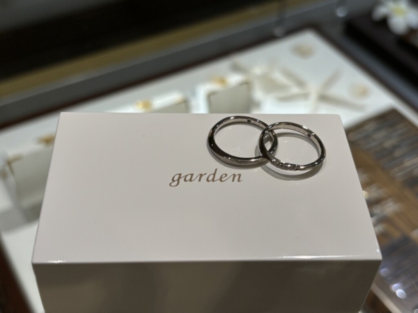大阪市姫路市からご来店「アイデアルプリュフォール」のマリッジリングをご成約頂きました