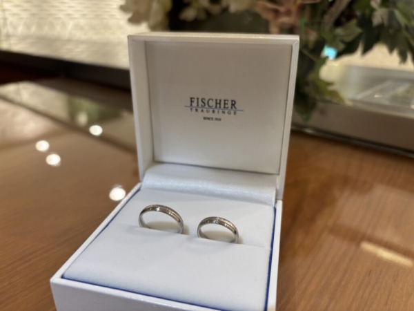 兵庫県姫路市からご来店「フィッシャー」のマリッジリングをご成約頂きました