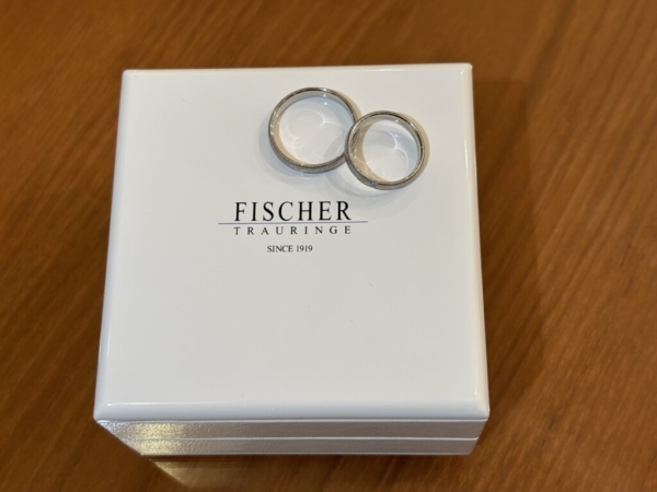 兵庫県姫路市からご来店「FISCHER」の結婚指輪をご成約頂きました