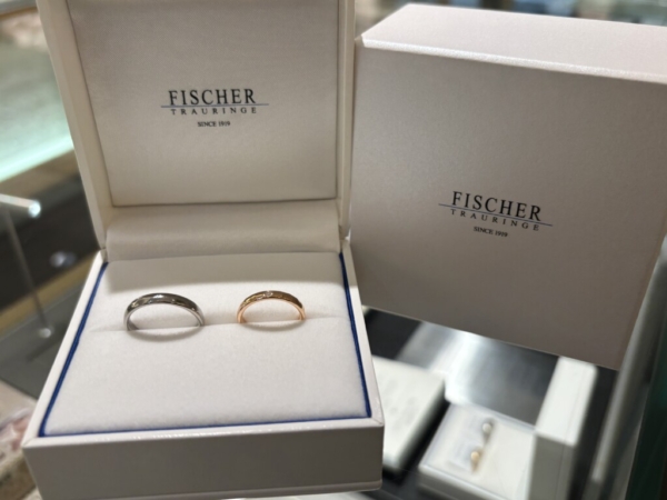 たつの市からご来店「FISCHER」のマリッジリングをご成約頂きました
