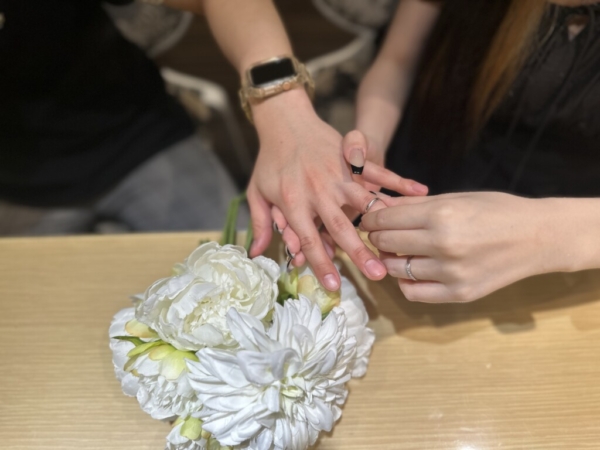 姫路市よりご来店「リエゾン」の結婚指輪をご成約頂きました