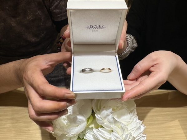 神崎郡・姫路市からご来店「FISCHER」の結婚指輪をご成約頂きました