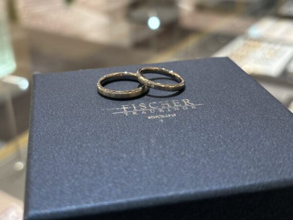 姫路市よりご来店「フィッシャー」の結婚指輪をご成約