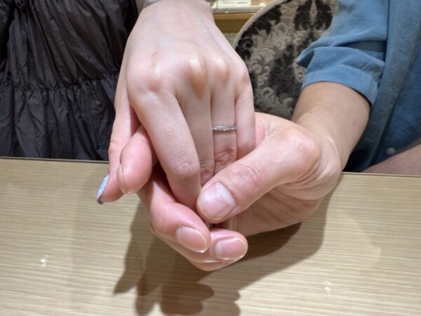 三木市からご来店「GRACE KAMA」の婚約指輪ご成約頂きました